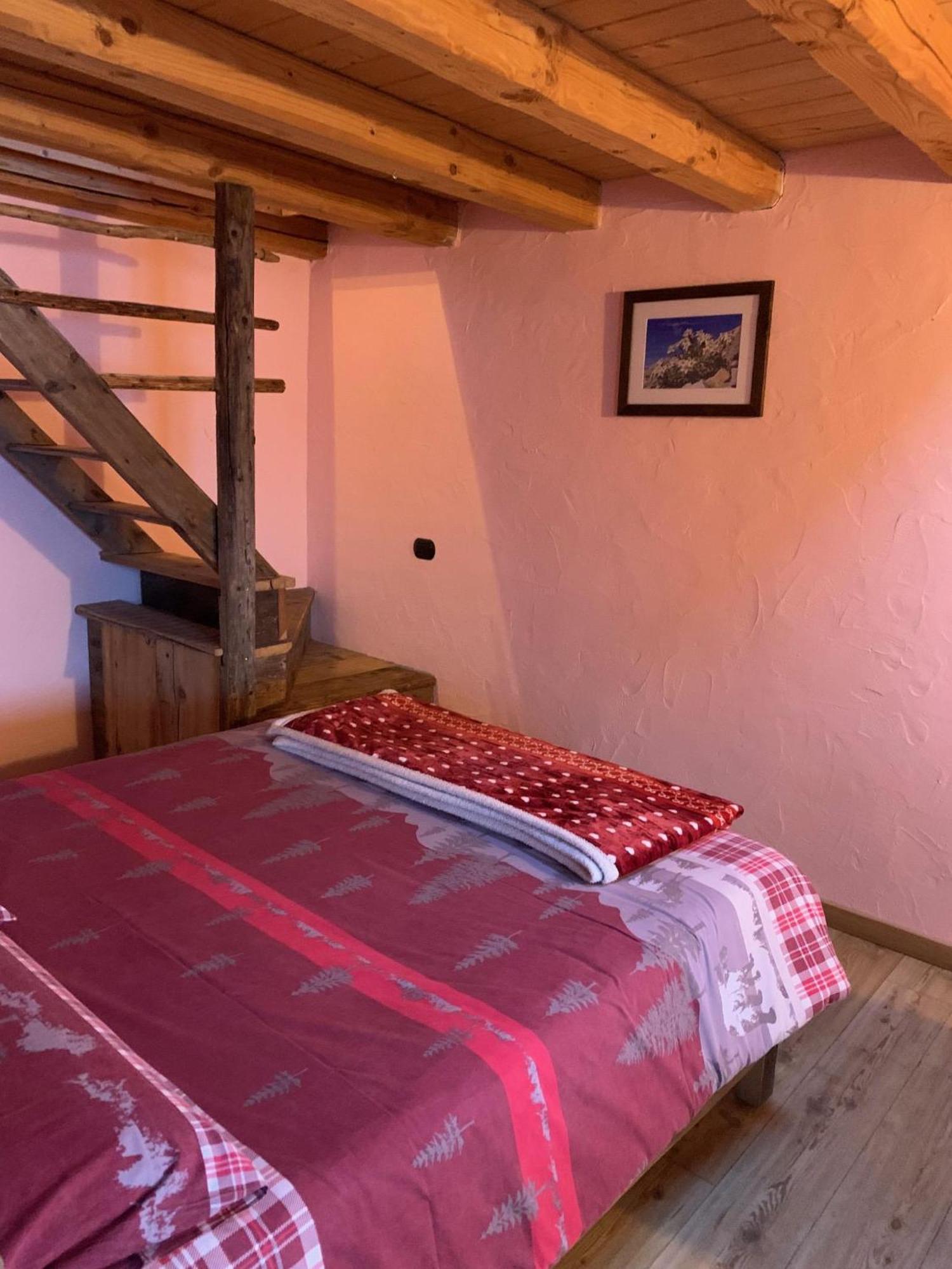 La Ferme Du Grand Paradis Cogne Phòng bức ảnh