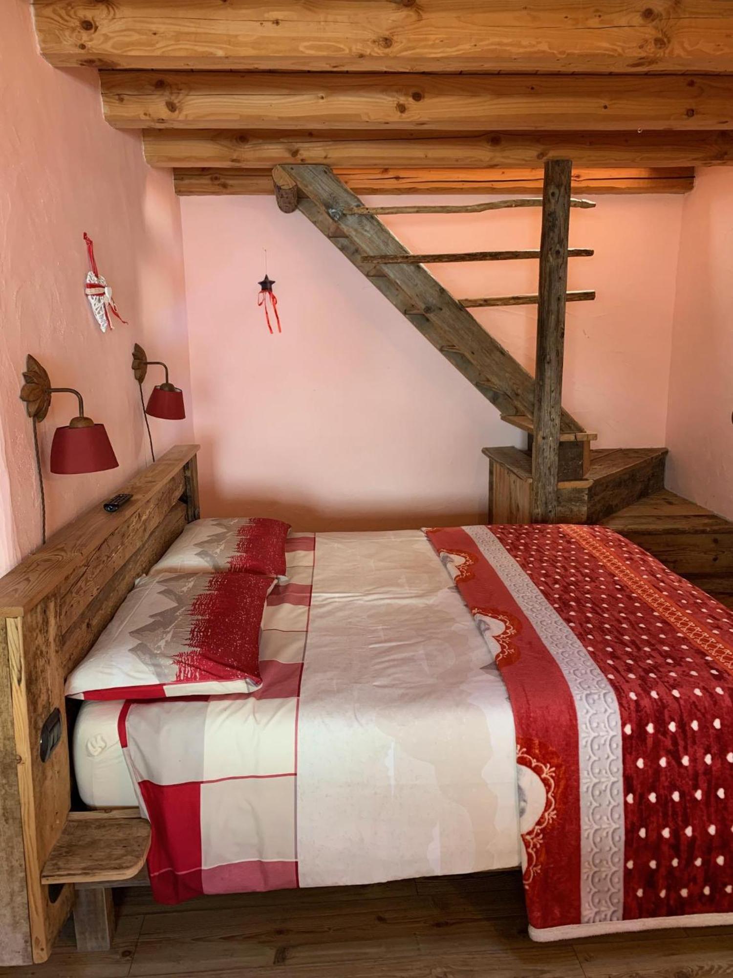 La Ferme Du Grand Paradis Cogne Phòng bức ảnh